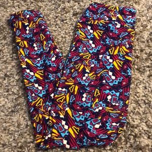 LuLaRoe wacky leggings